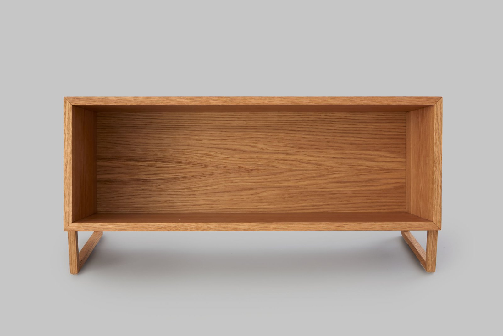 Toddler Bookcase detail, handcrafted by Szimpel Woodwork Edinburgh